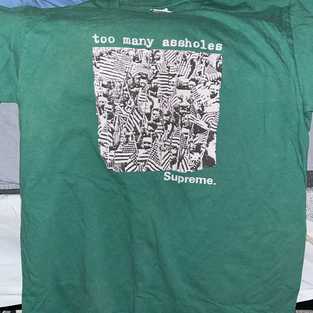 Supreme Tee